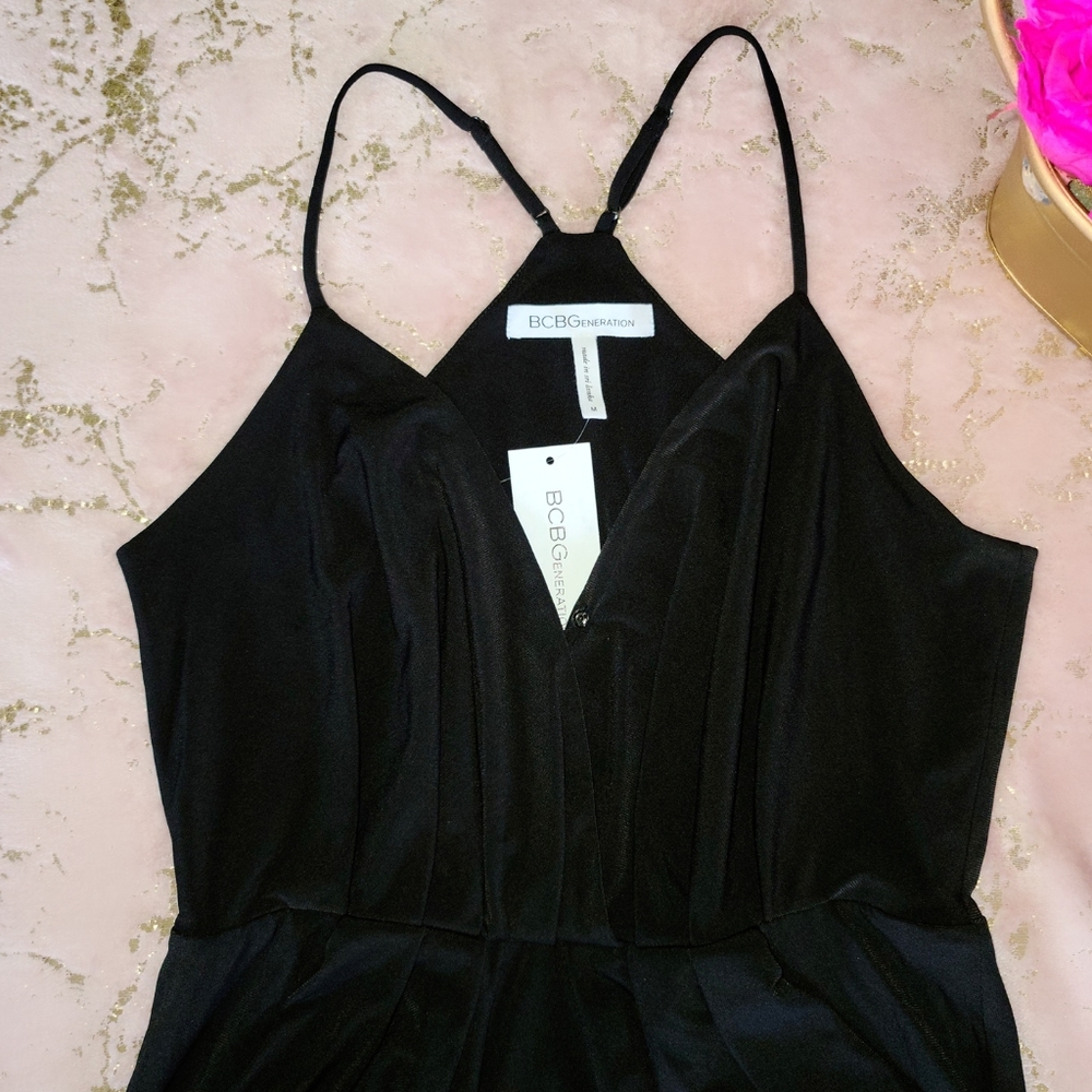 BCBG  drape dress with pockets - Picture 4 of 7